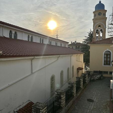 Arya Guesthouse Polýgyros Eksteriør billede